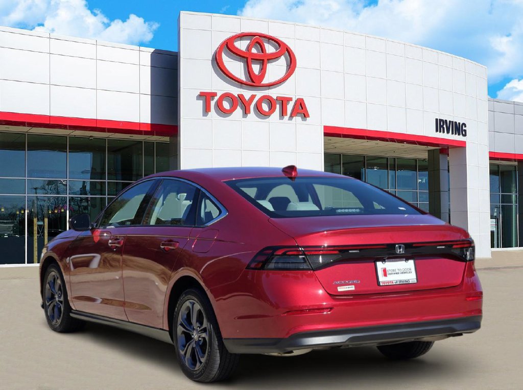 Used 2023 Honda Accord EX image 3