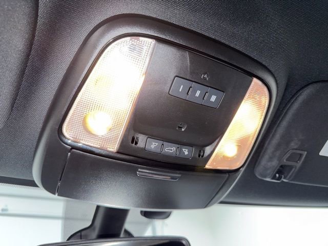 Used 2025 Dodge Durango GT image 31