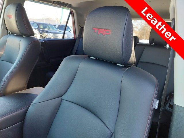 Used 2022 Toyota 4Runner TRD Off-Road Premium image 6