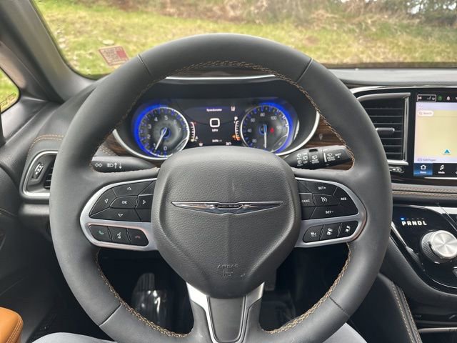 Used 2022 Chrysler Pacifica Pinnacle AWD/4WD image 18