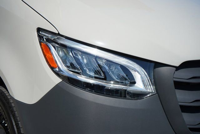 New 2025 Mercedes-Benz Sprinter 2500 image 10