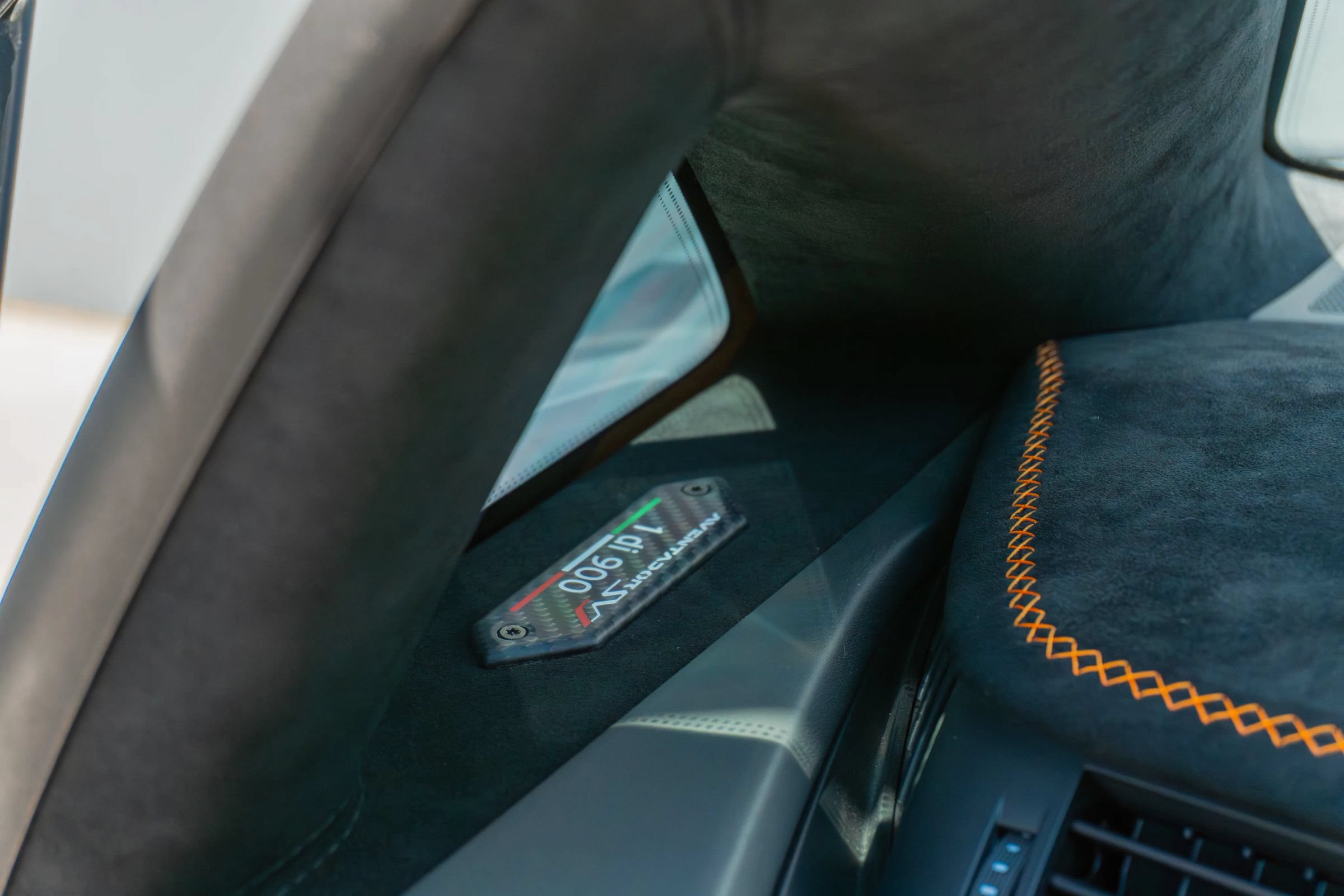 Used 2019 Lamborghini Aventador SVJ AWD/4WD image 65