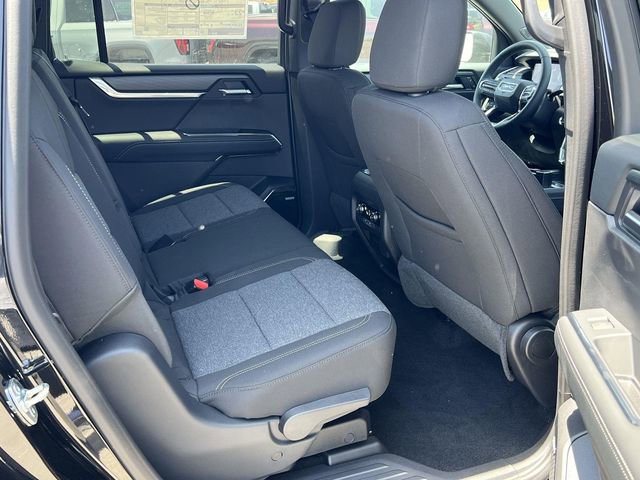 New 2025 GMC Acadia Elevation image 28