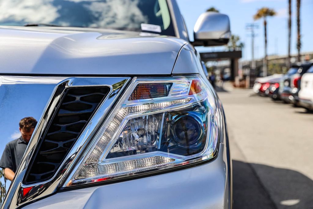Used 2019 Nissan Armada SV w/ Driver Package RWD image 10
