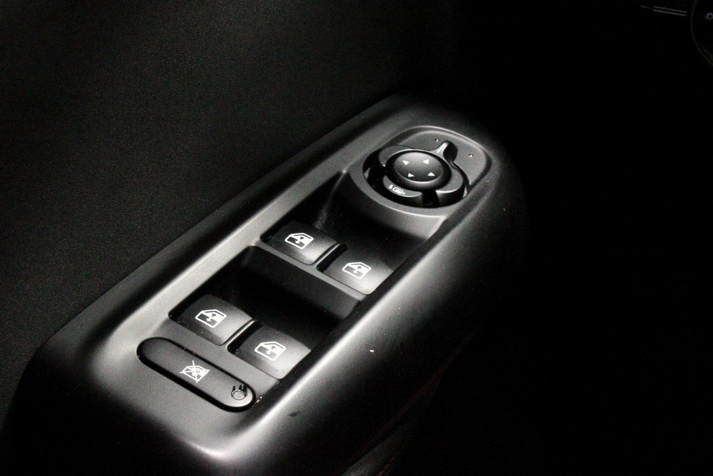 Used 2024 Dodge Hornet R/T image 24