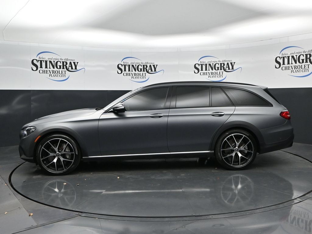 Used 2022 Mercedes-Benz E 450 4MATIC All-Terrain Wagon image 4