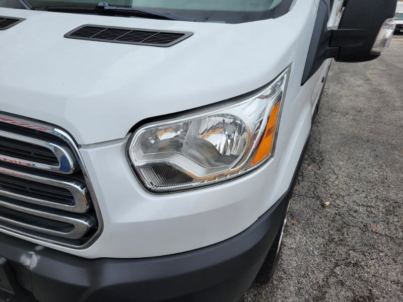 Used 2016 Ford Transit 150 XLT image 6