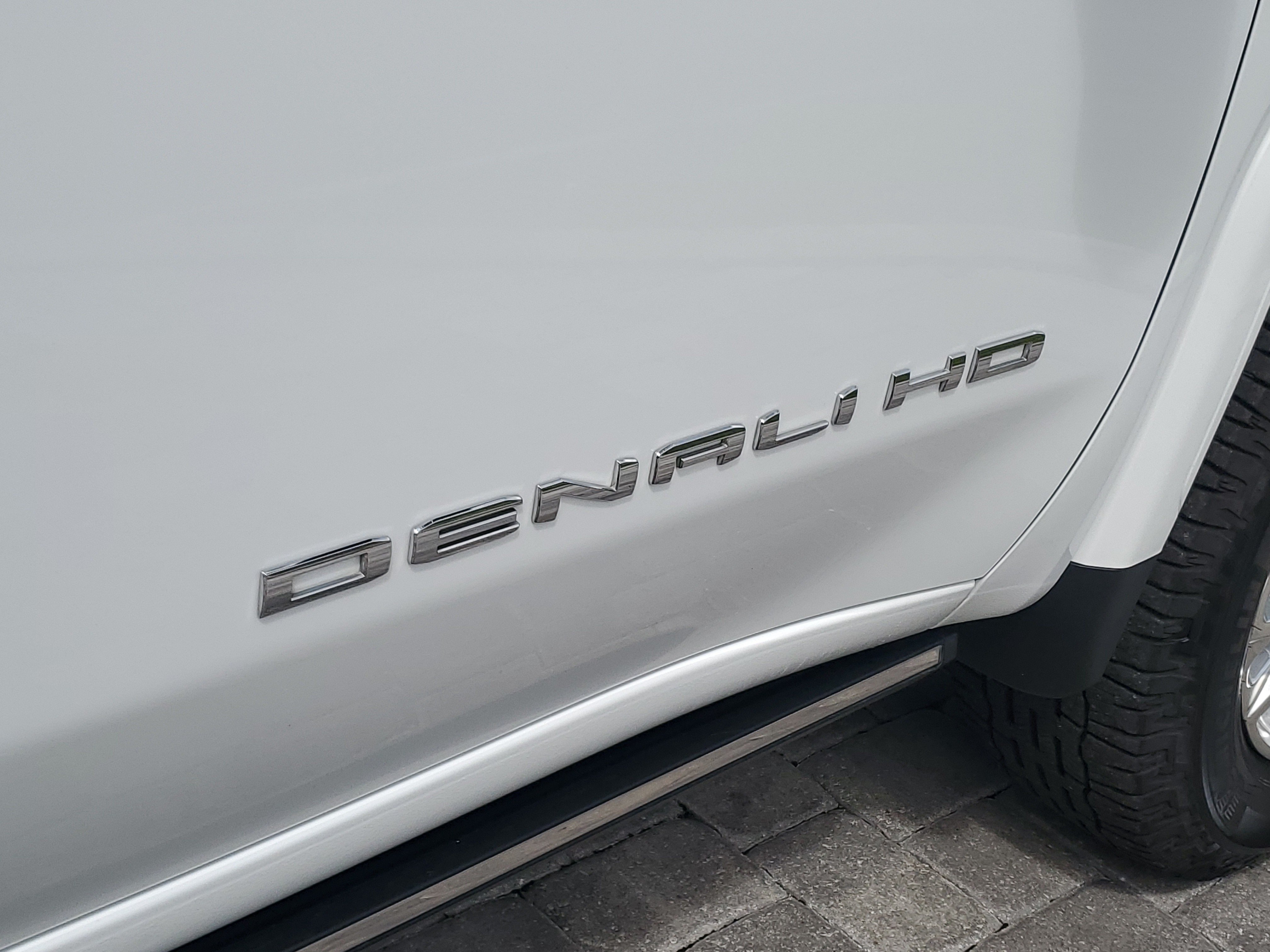Used 2022 GMC Sierra 2500 Denali AWD/4WD image 8