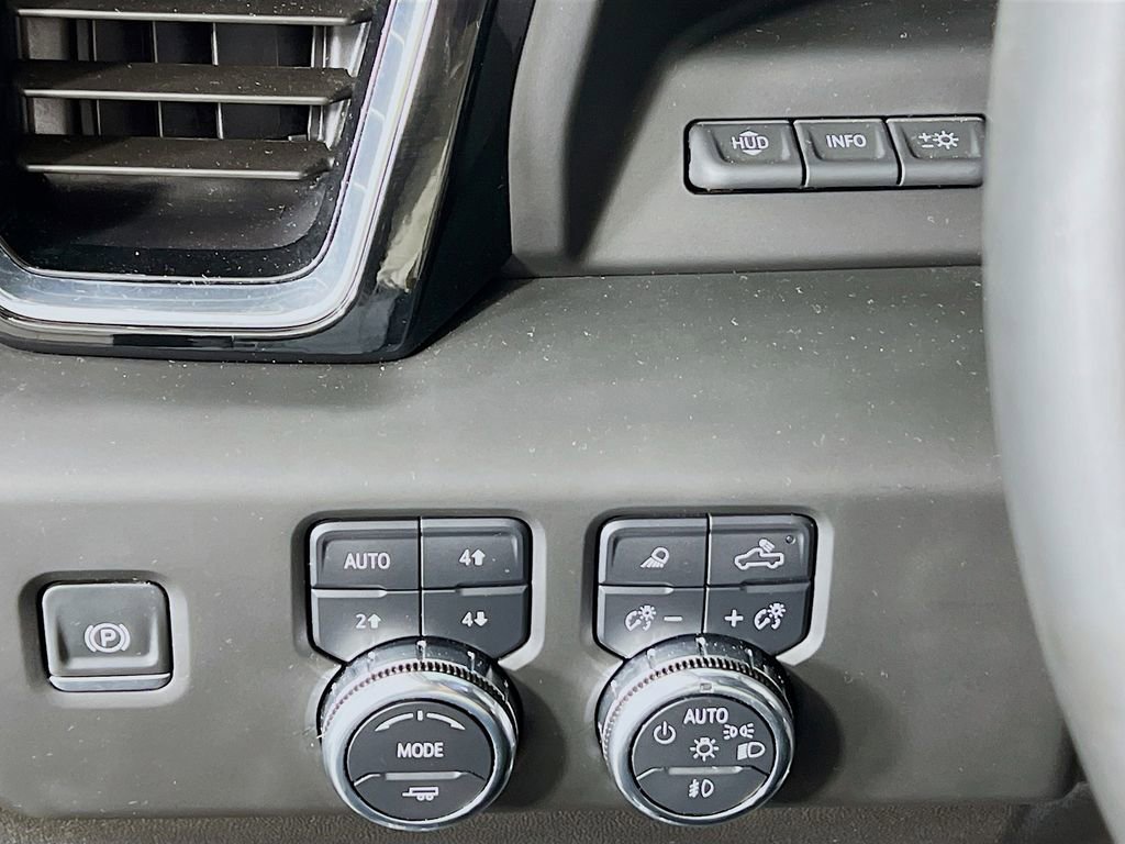 Certified 2025 GMC Sierra 2500 Denali w/ Denali Reserve Package image 9