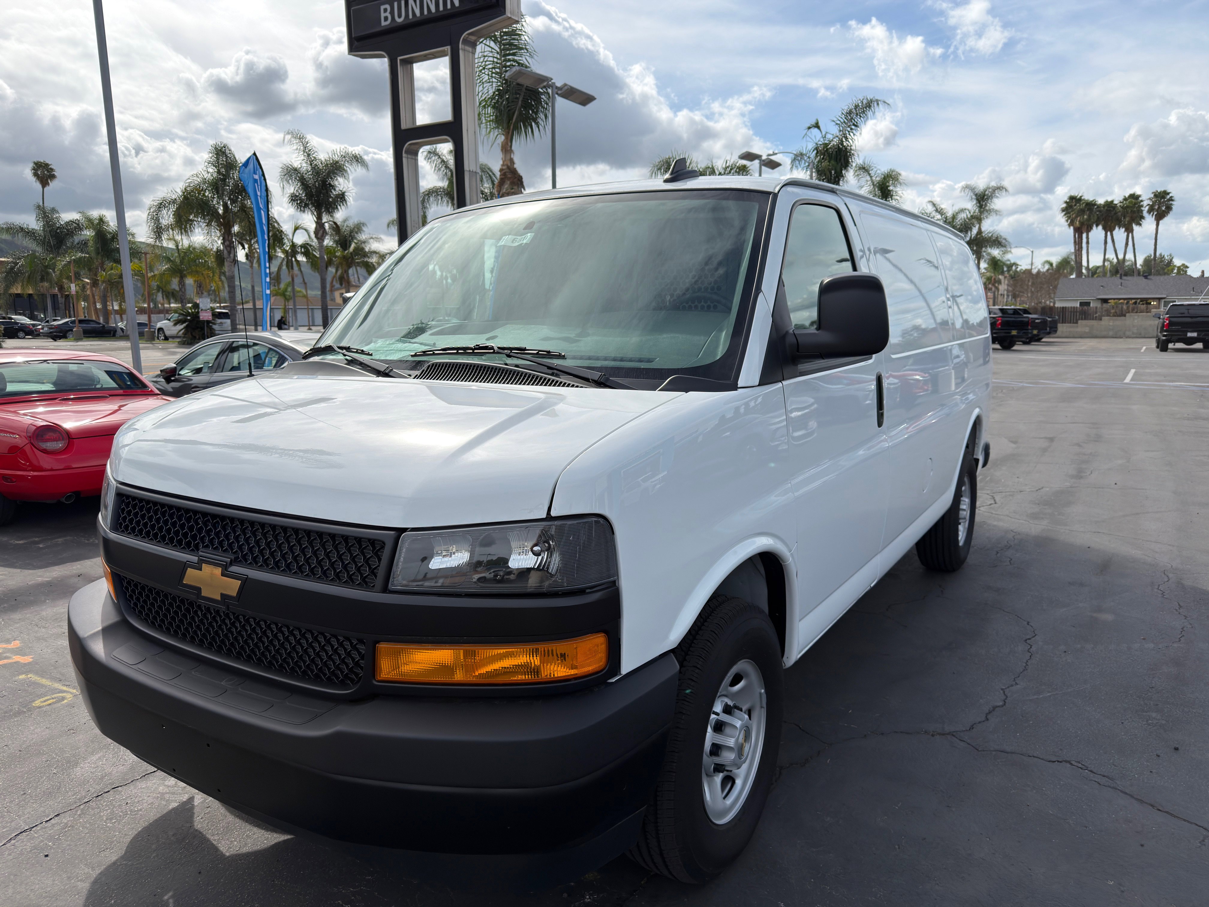 New 2025 Chevrolet Express 2500 w/ Driver Convenience Package image 4