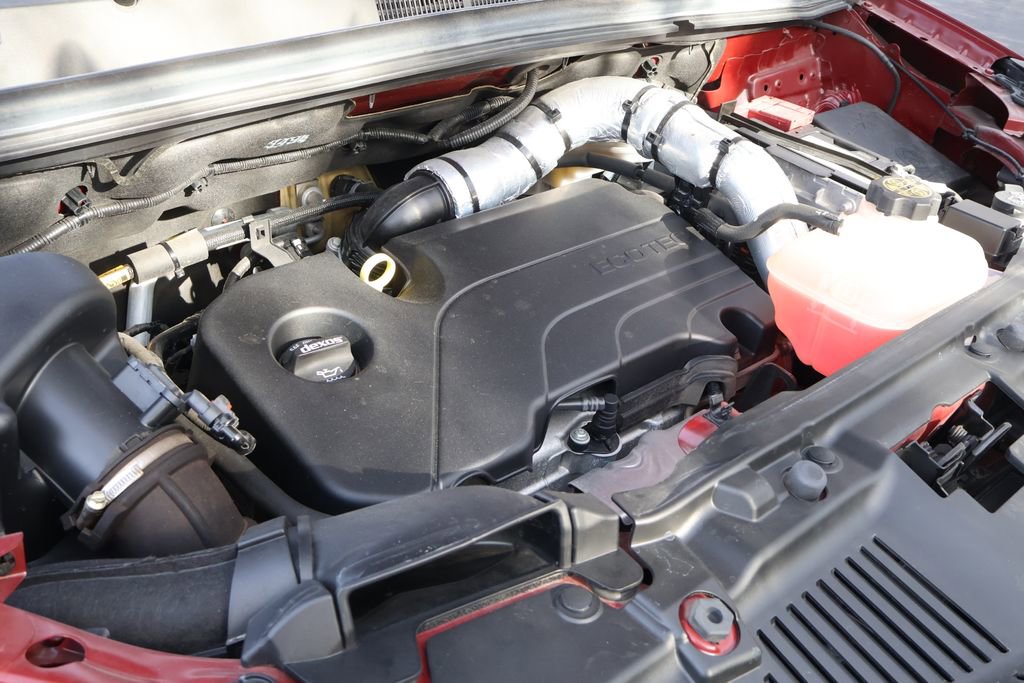 Used 2022 Chevrolet Trax LT w/ LT Convenience Package image 14