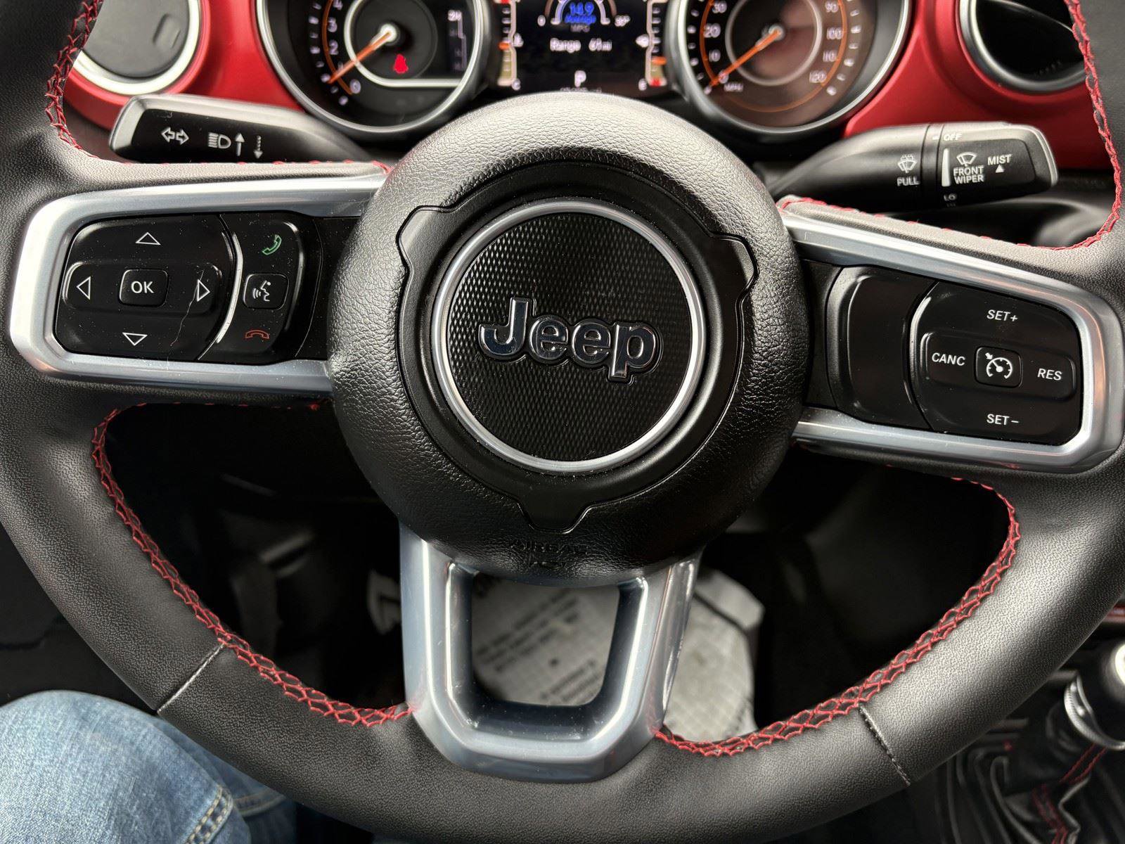 Used 2023 Jeep Gladiator Rubicon w/ LED Lighting Group AWD/4WD image 22