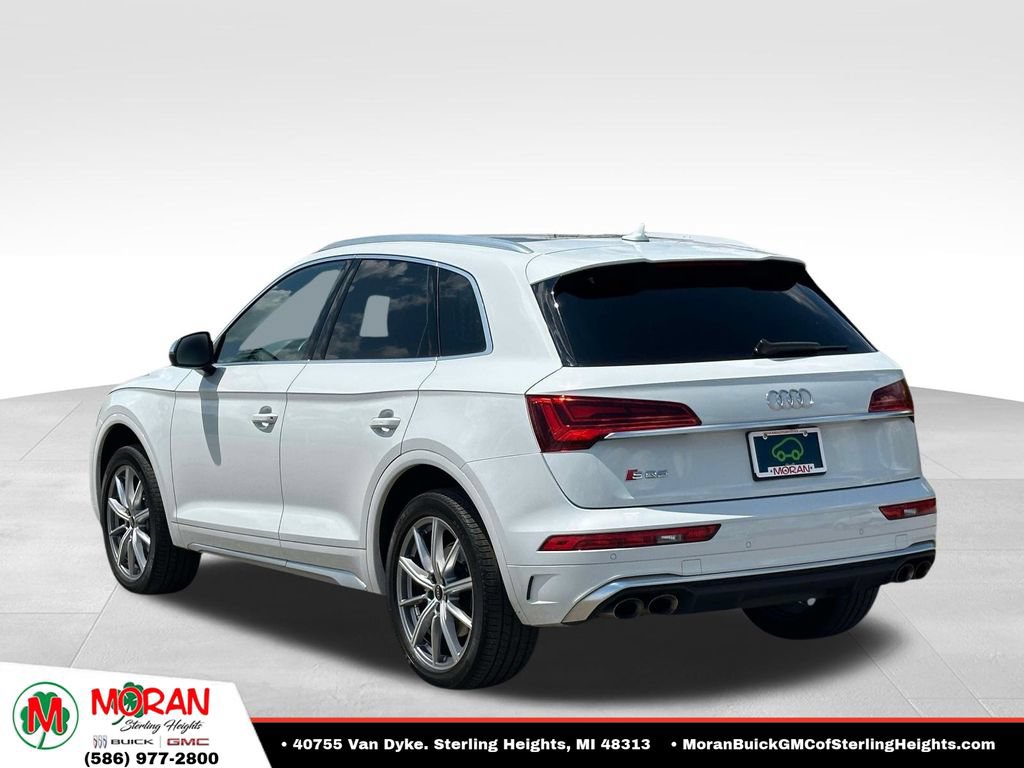 Used 2022 Audi SQ5 Premium Plus w/ Premium Plus Package AWD/4WD image 3