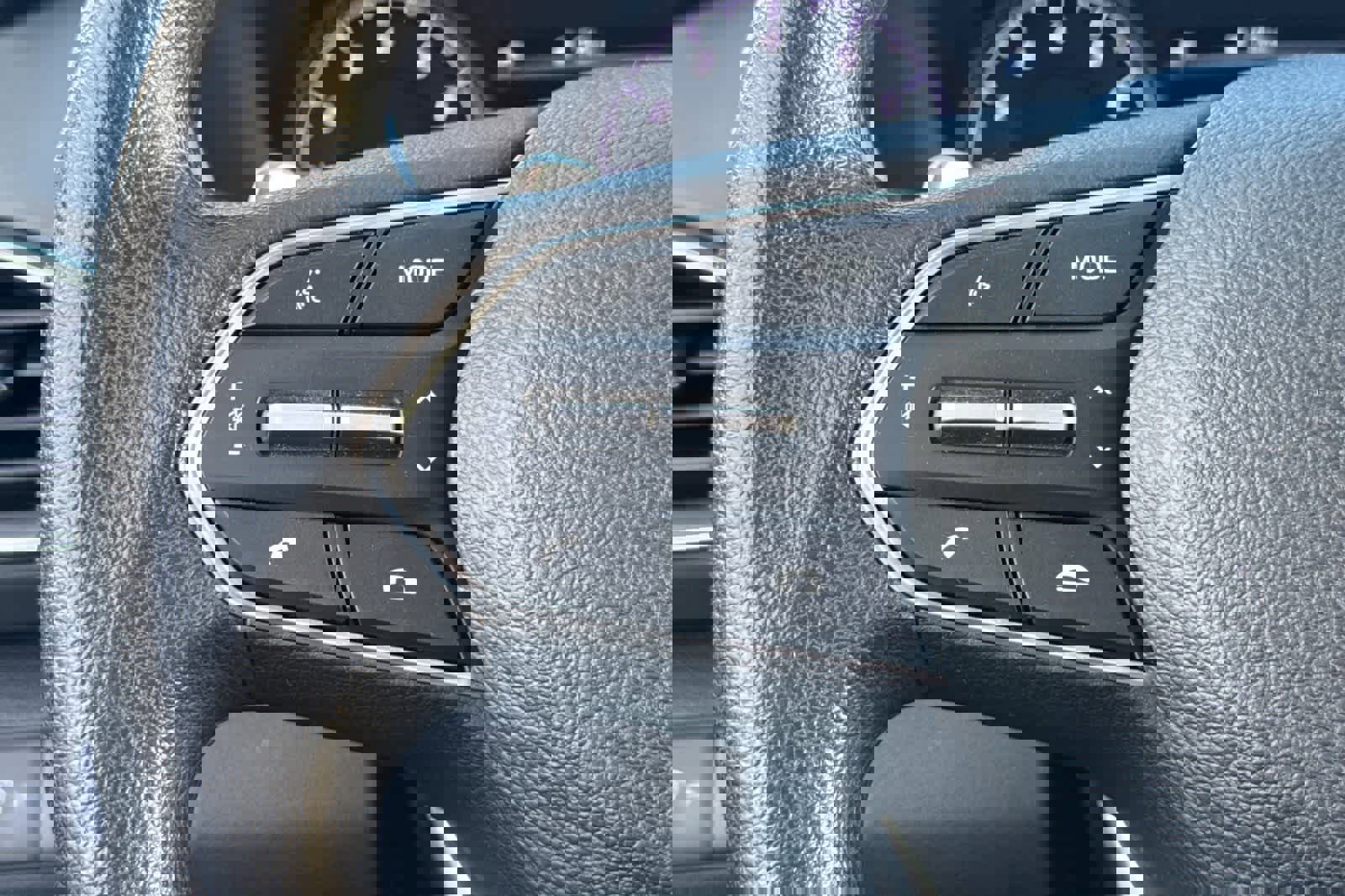 Used 2023 Hyundai Santa Fe SE w/ Cargo Package image 25