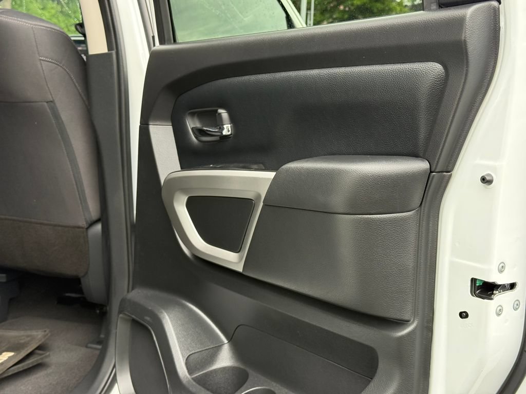 Used 2024 Nissan Titan SV w/ Accessory Utility Package AWD/4WD image 25