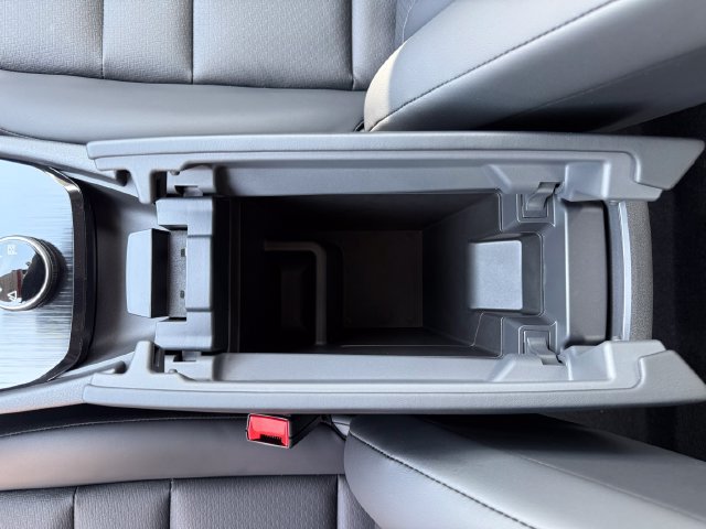 New 2026 Nissan Rogue Dark Armor AWD/4WD image 24