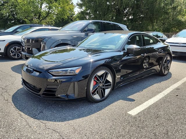 Used 2022 Audi RS e-tron GT AWD/4WD image 3