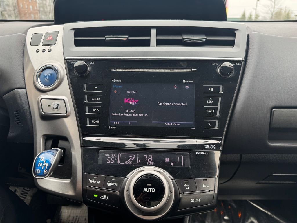 Used 2017 Toyota Prius V Three FWD image 24