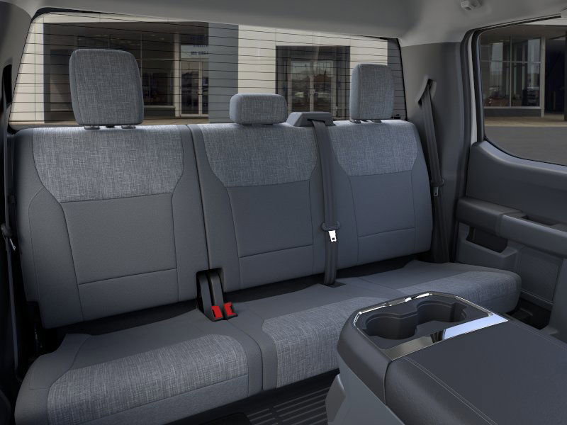 New 2025 Ford F550 4x4 SuperCab Super Duty w/ XLT Value Package image 11