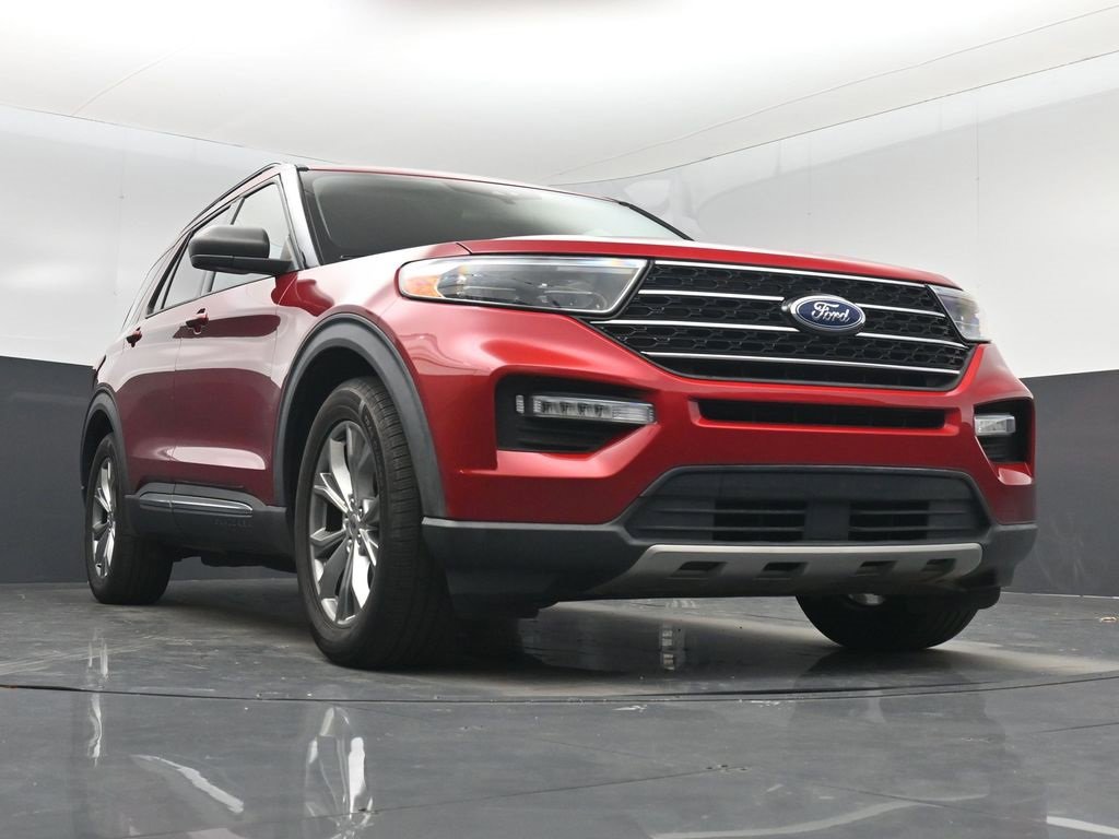 Used 2020 Ford Explorer XLT w/ Equipment Group 202A image 39