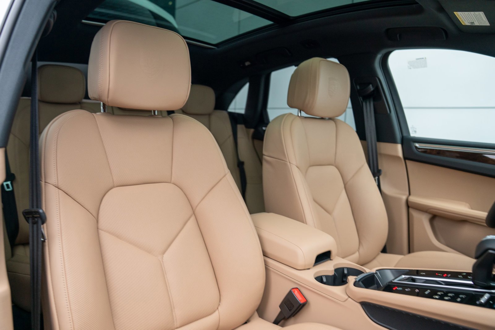 New 2026 Porsche Macan S image 27