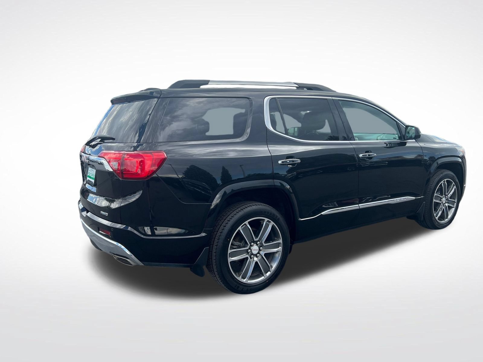 Used 2017 GMC Acadia Denali w/ Technology Package AWD/4WD video 3