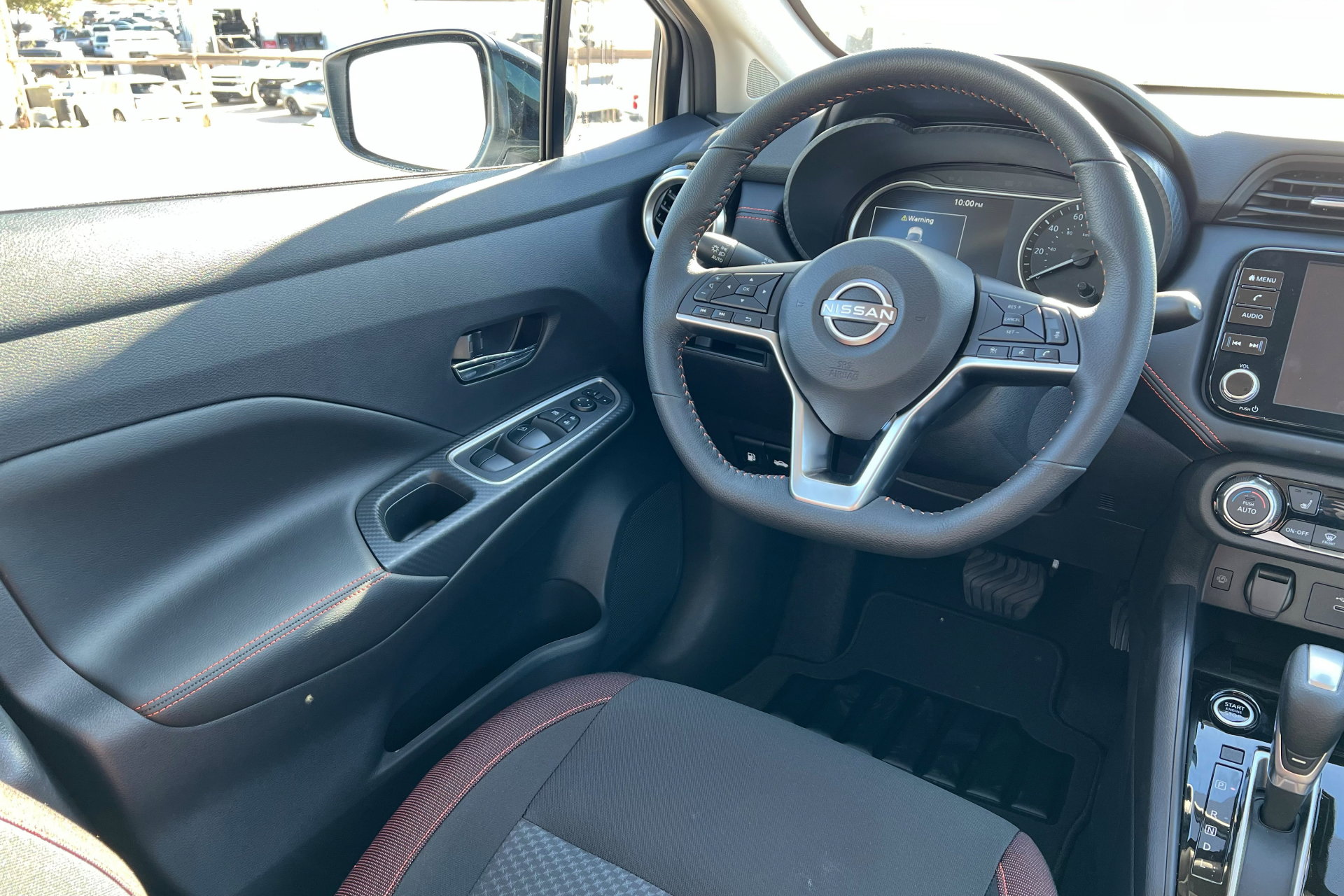 New 2025 Nissan Versa SR w/ Trunk Package image 11