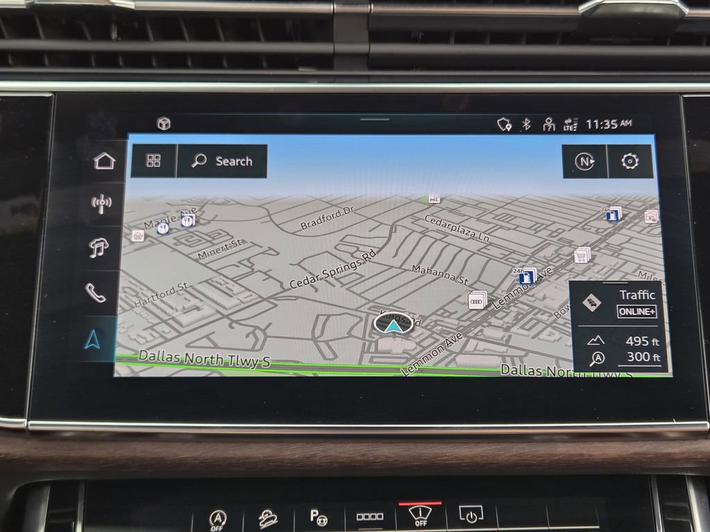 Certified 2025 Audi Q8 Prestige image 21