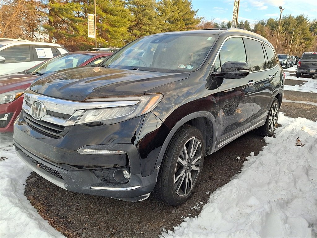 Used 2020 Honda Pilot Touring image 3