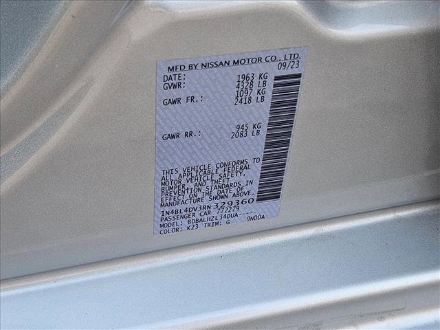 Used 2024 Nissan Altima 2.5 SV FWD image 23