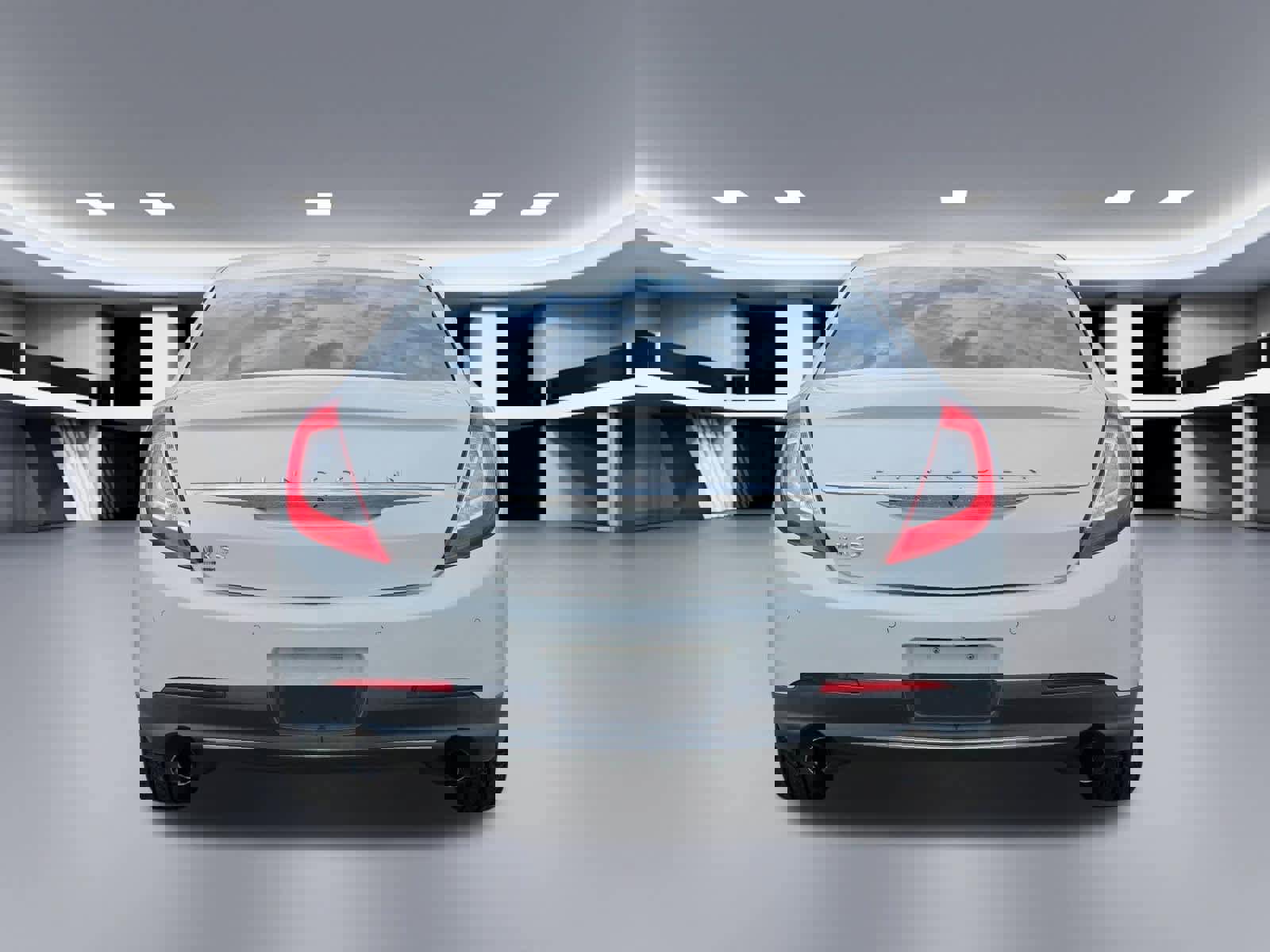 Used 2015 Lincoln MKS AWD image 4