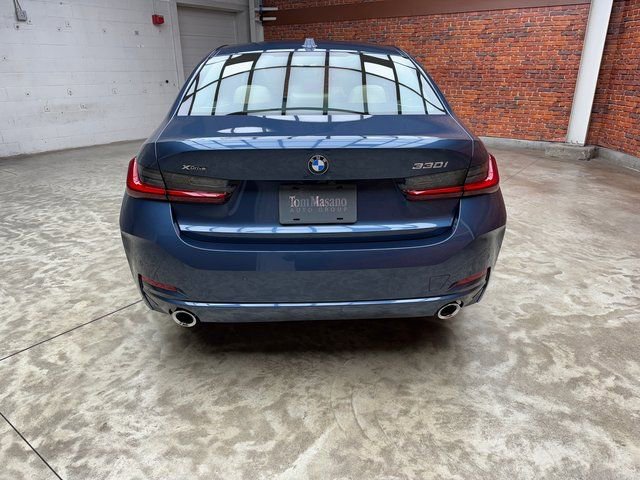 Used 2026 BMW 330i xDrive Sedan AWD/4WD image 4