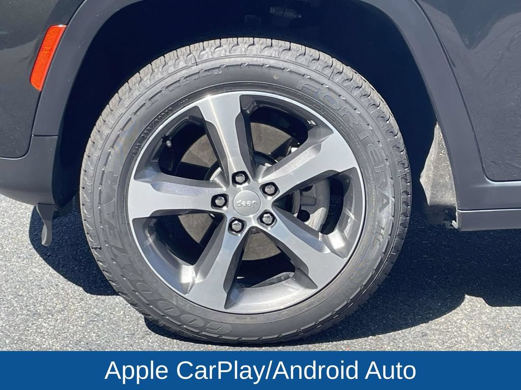 Used 2023 Jeep Grand Cherokee 4WD 4xe image 12