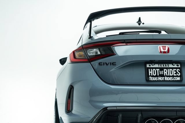 Used 2025 Honda Civic Type R image 17