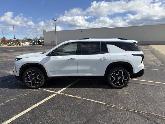 New 2026 Chevrolet Traverse High Country w/ LPO, Floor Liner Package image 8