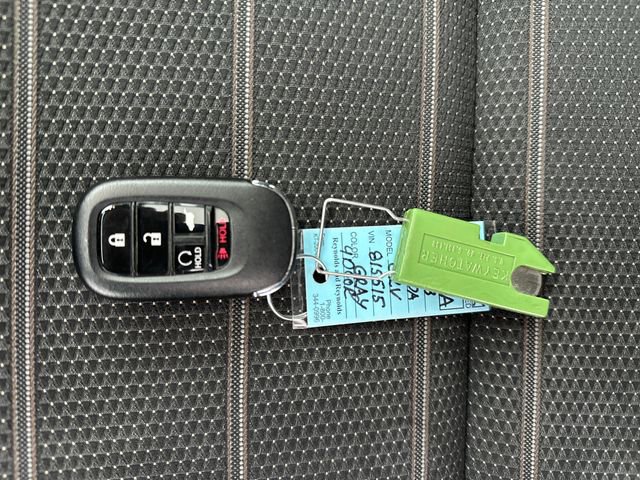 Used 2023 Honda CR-V Sport image 32