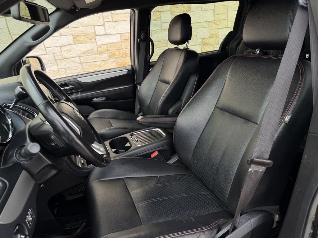 Used 2020 Dodge Grand Caravan GT FWD image 23