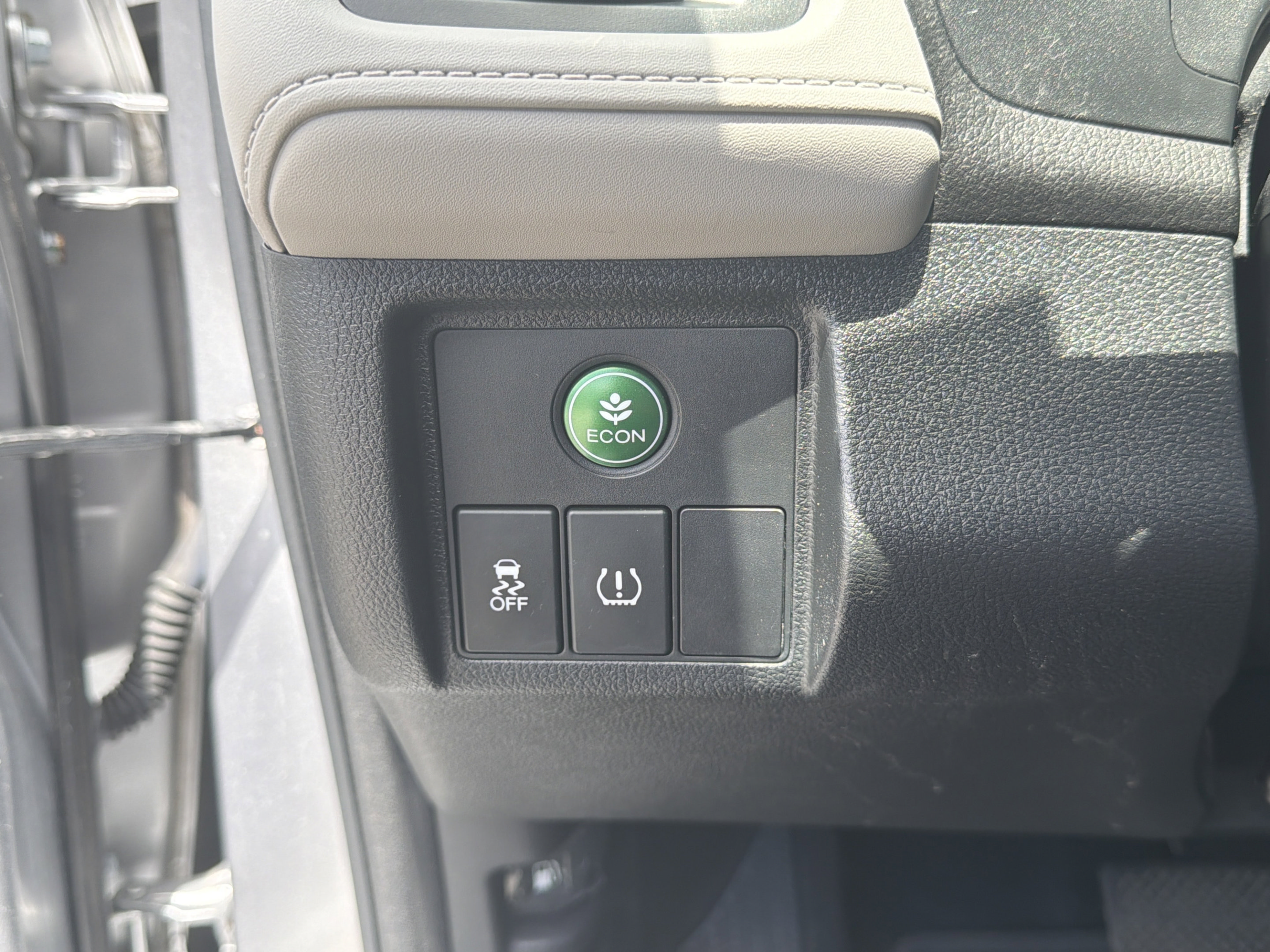 Used 2017 Honda HR-V EX image 17