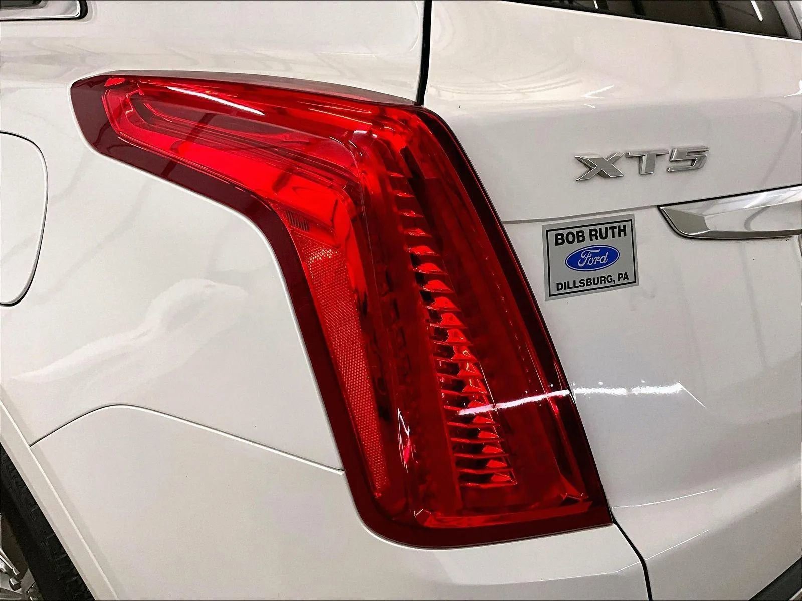 Used 2019 Cadillac XT5 Luxury FWD image 29