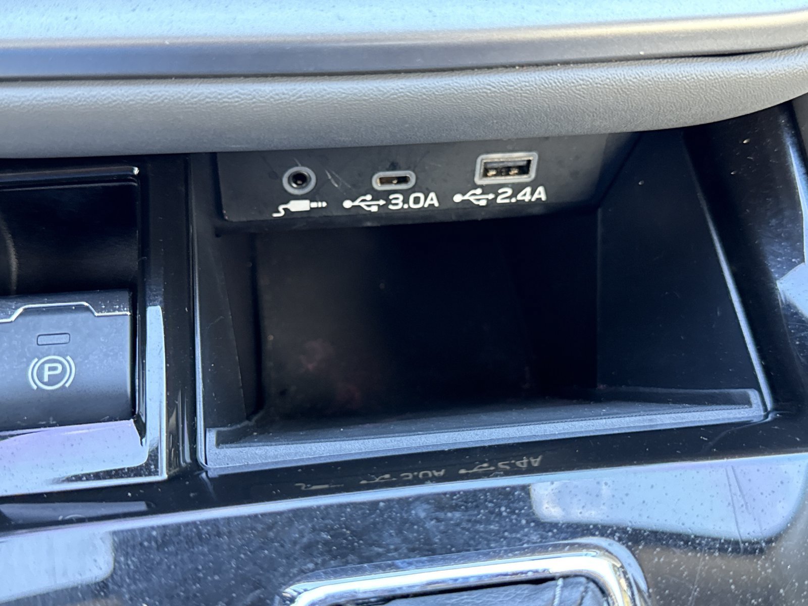 Used 2023 Subaru Outback Premium AWD/4WD image 24