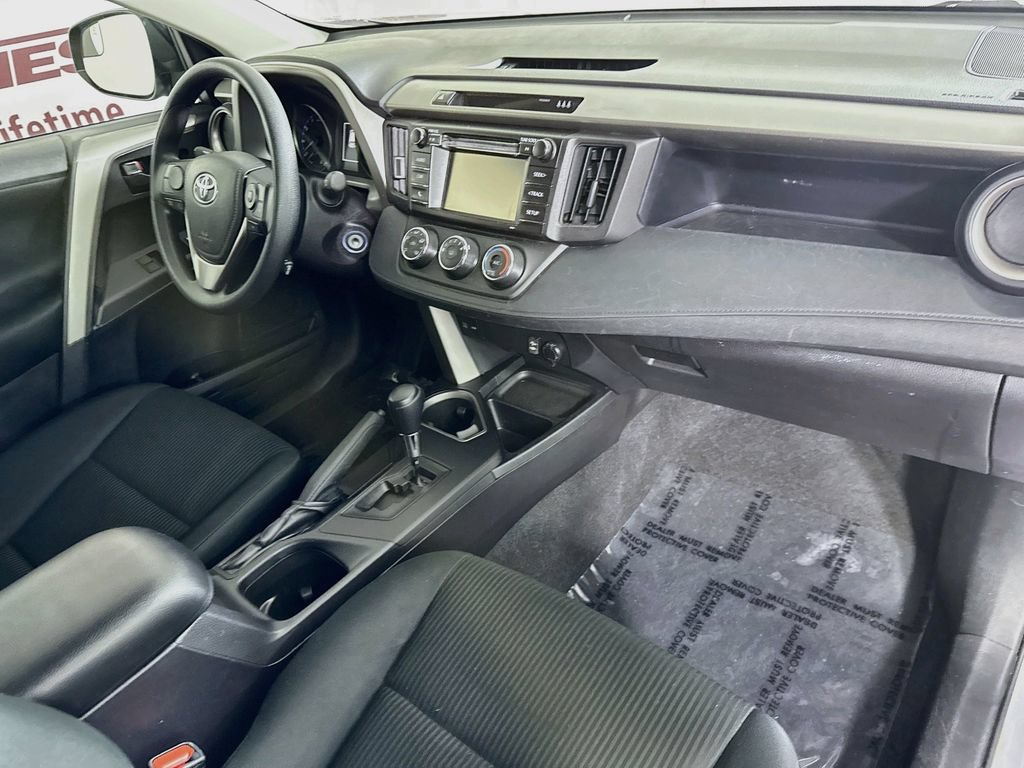 Used 2017 Toyota RAV4 LE w/ All Weather Liner Package AWD/4WD image 31
