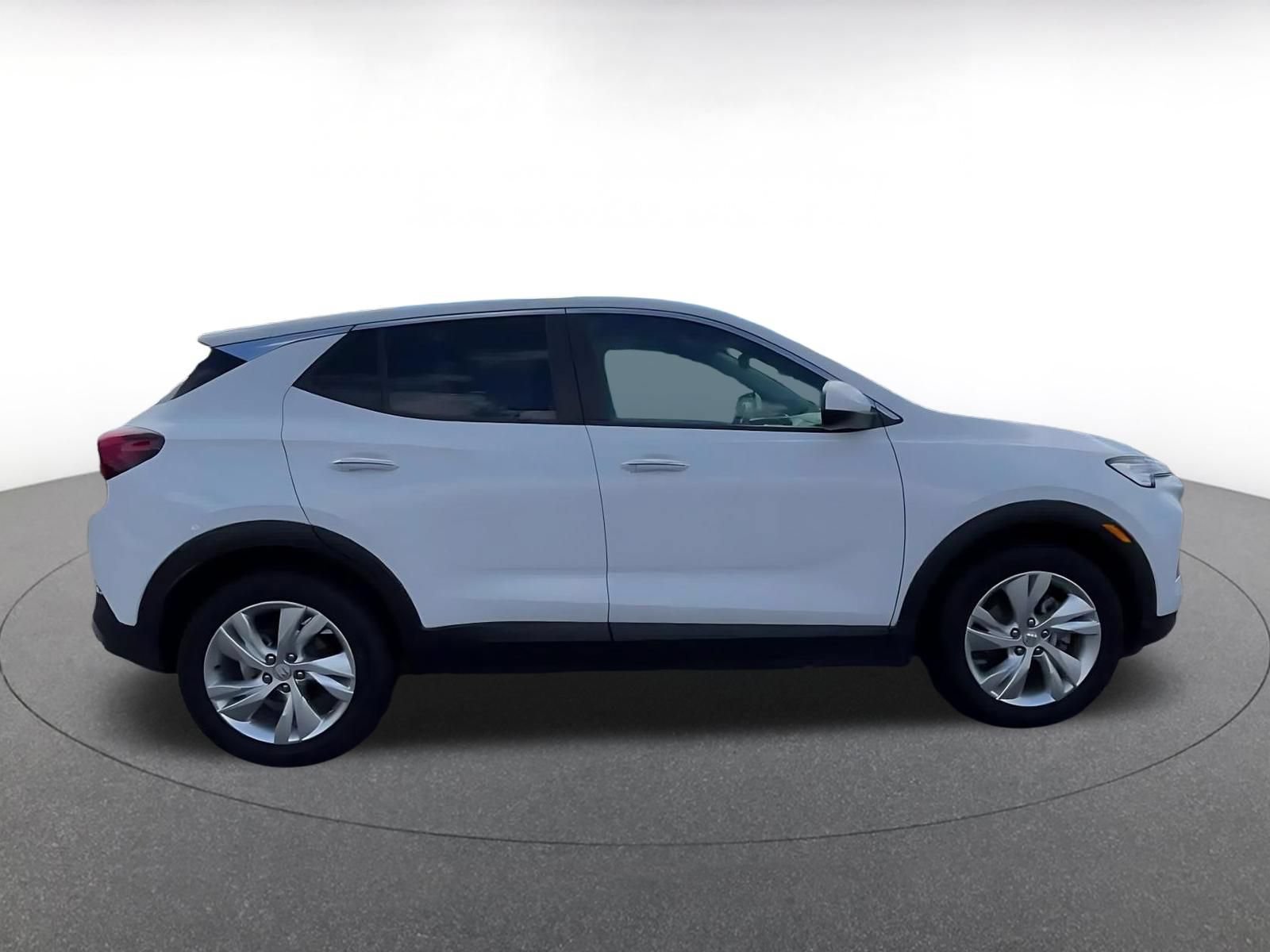 Used 2025 Buick Encore GX Preferred FWD image 15