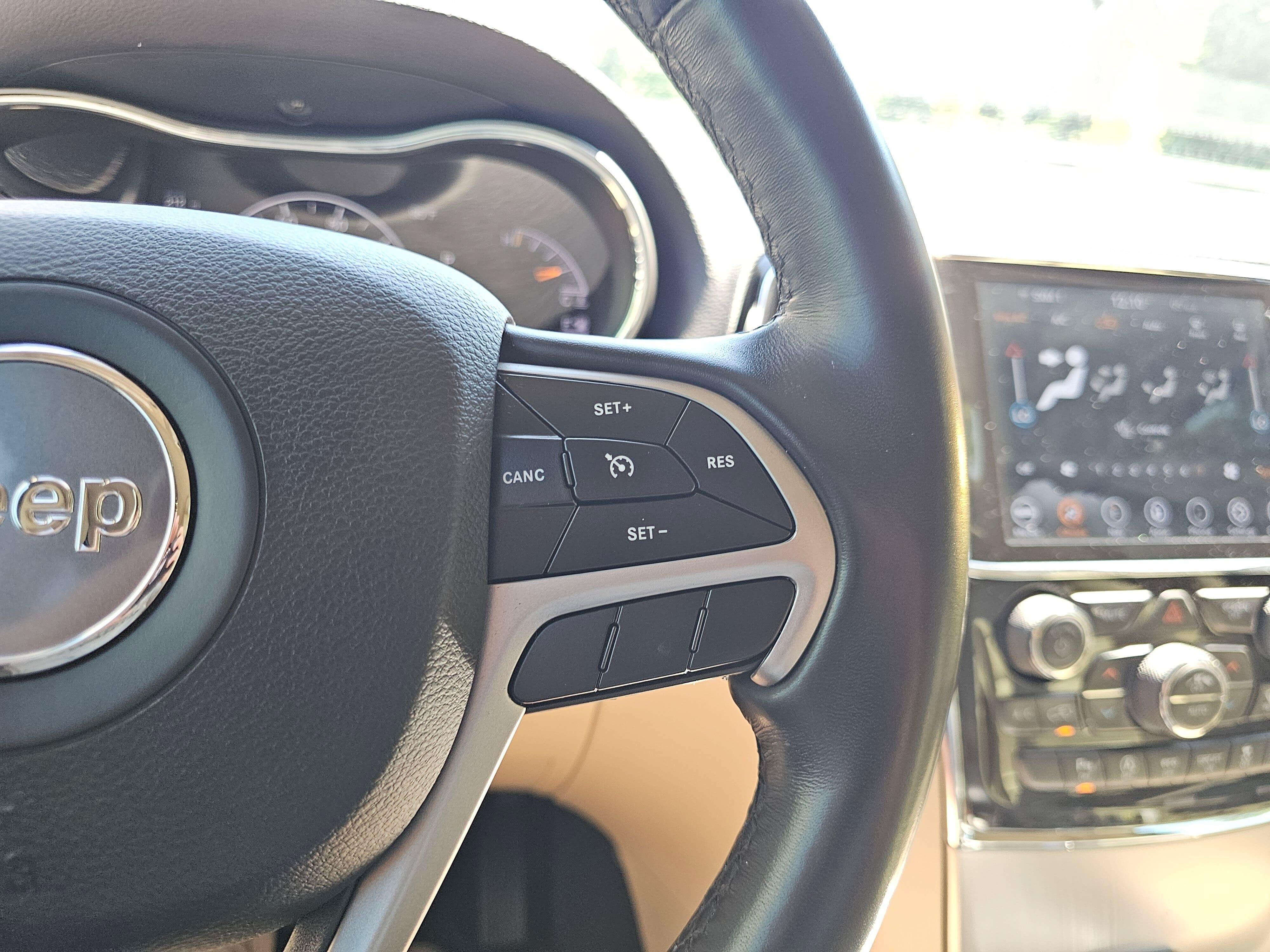 Used 2021 Jeep Grand Cherokee Limited w/ Sun & Sound Group AWD/4WD image 67