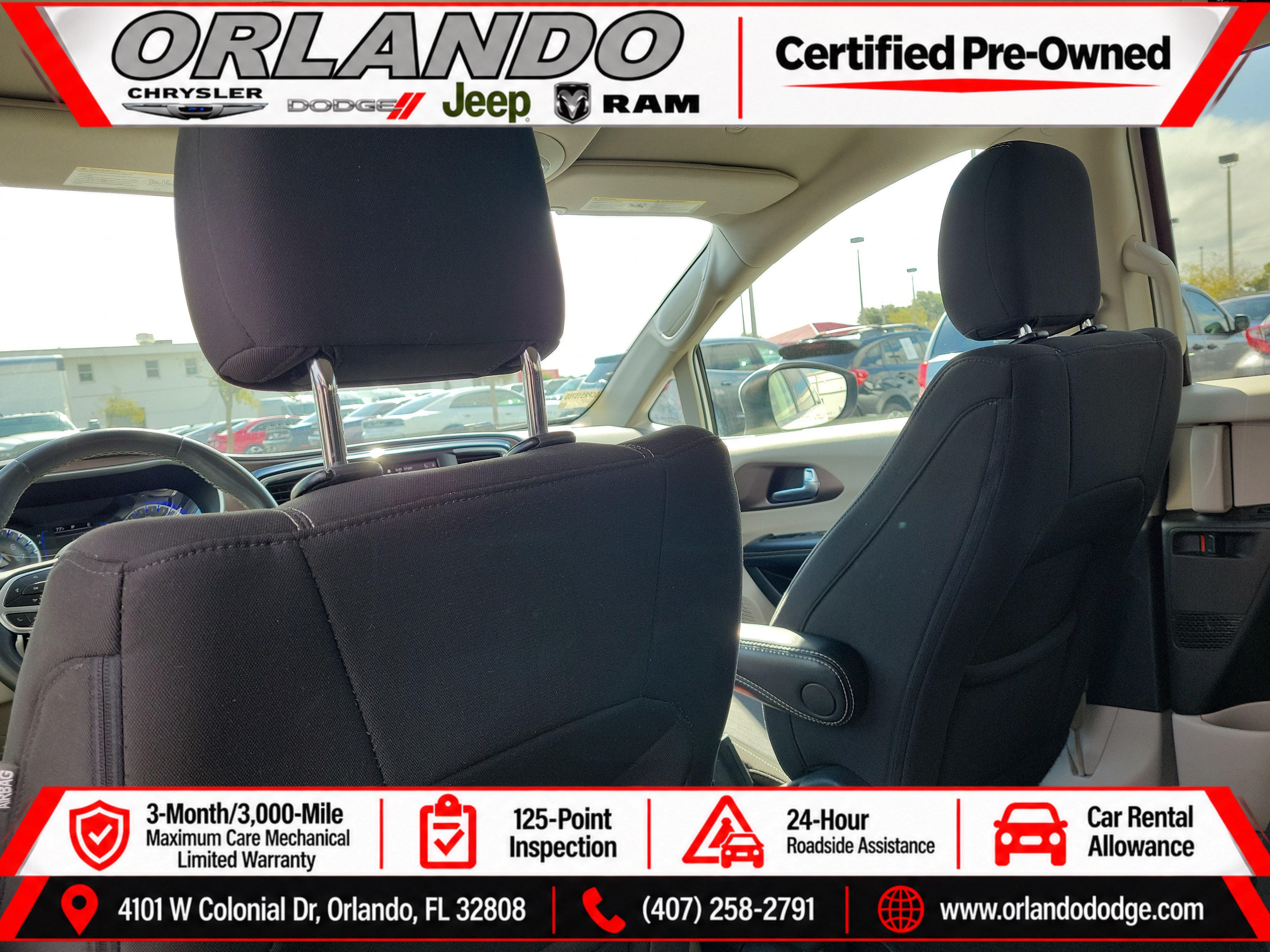 Used 2023 Chrysler Voyager LX FWD image 18