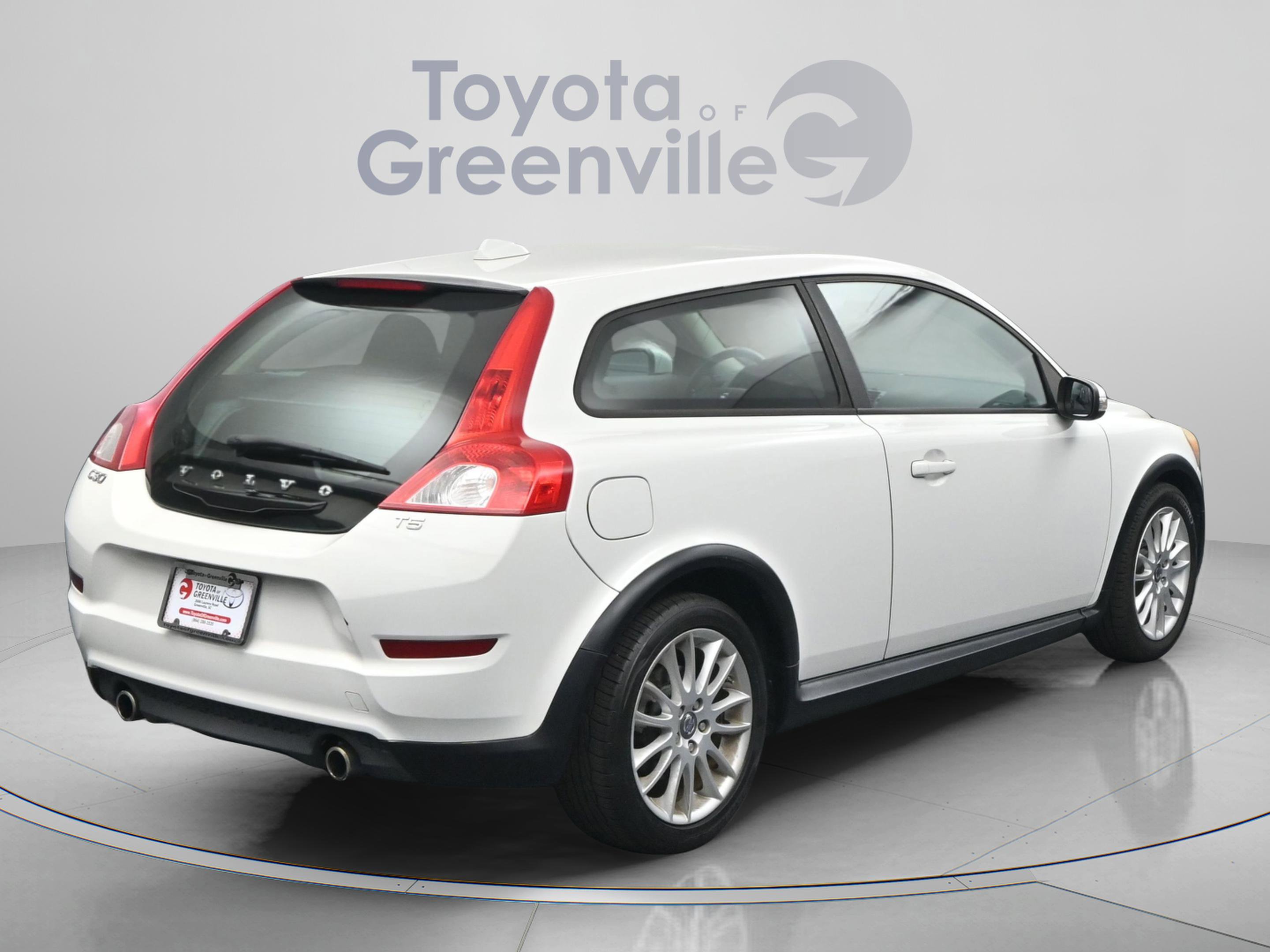 Used 2011 Volvo C30 T5 w/ Climate Pkg image 14