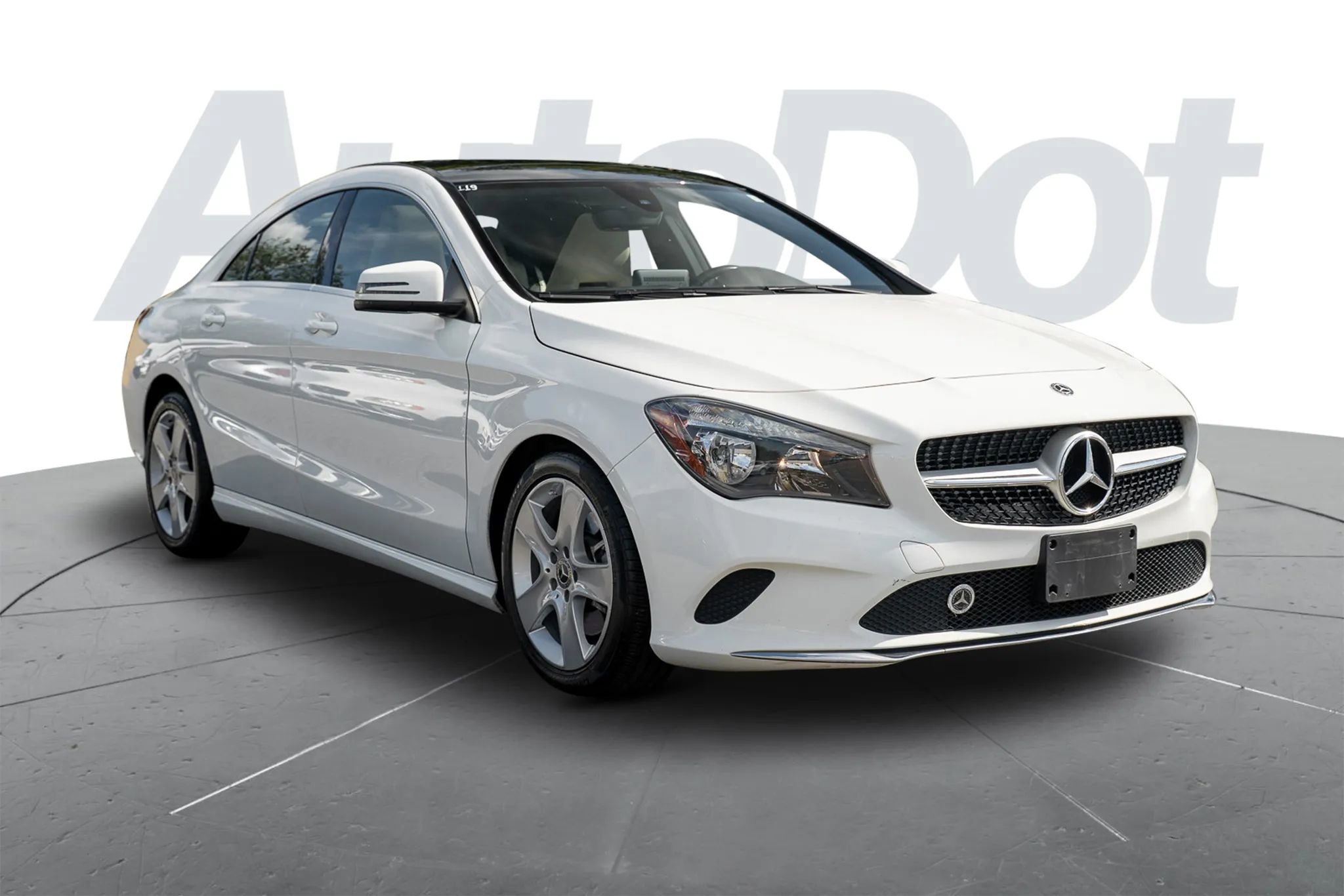 Used 2018 Mercedes-Benz CLA 250 image 4