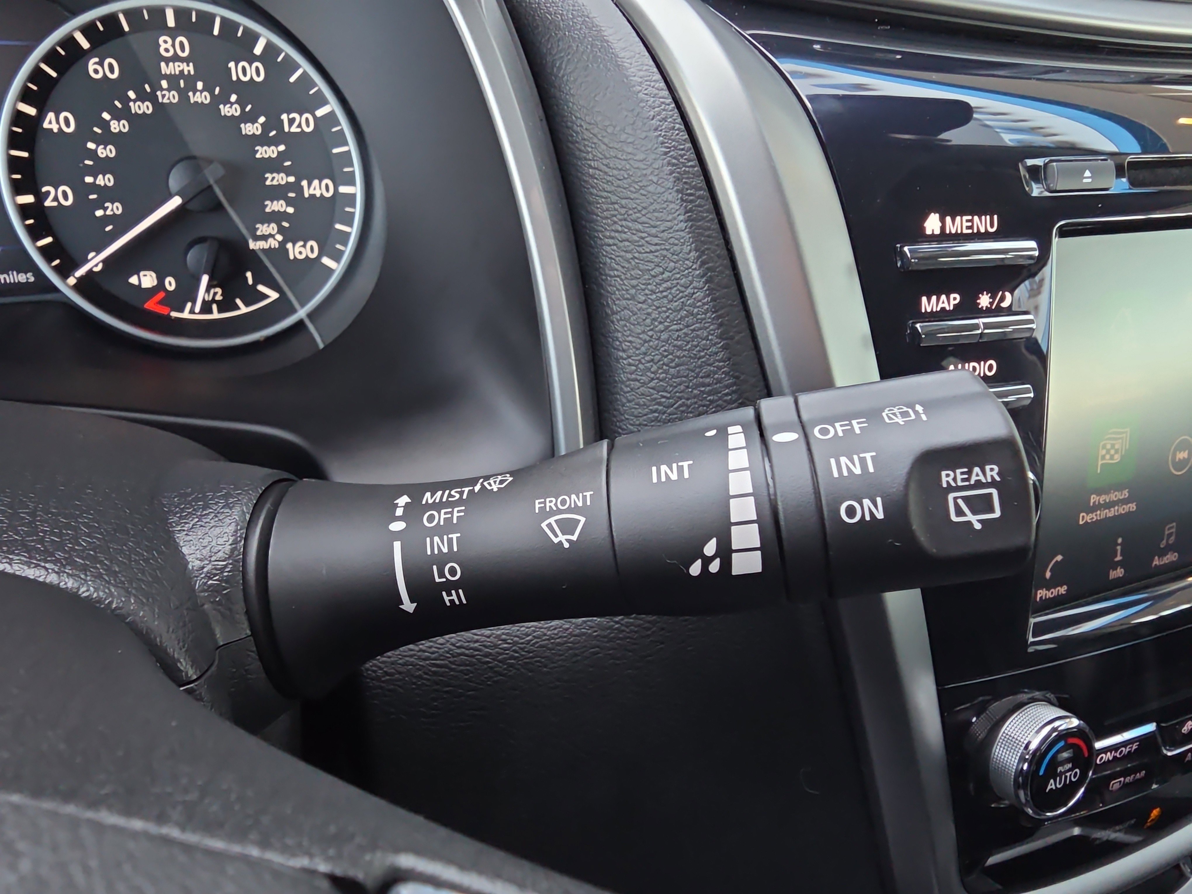 Used 2023 Nissan Murano SL w/ Cargo Package image 19