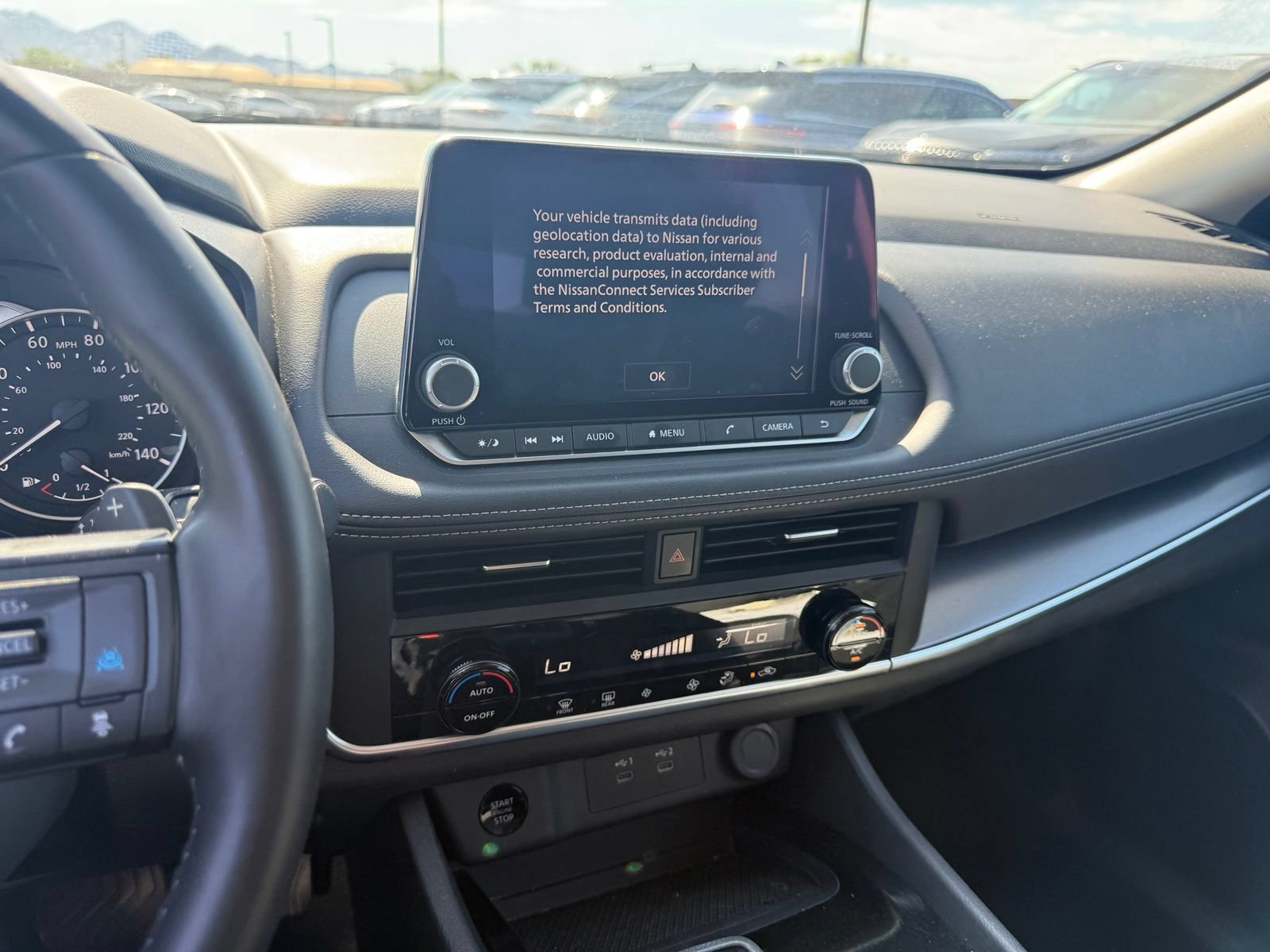 Certified 2025 Nissan Rogue SV FWD image 18