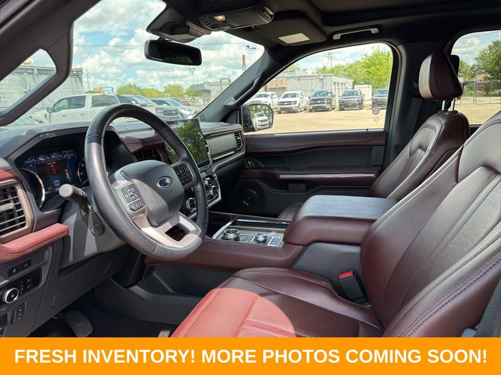 Used 2024 Ford Expedition Limited image 8