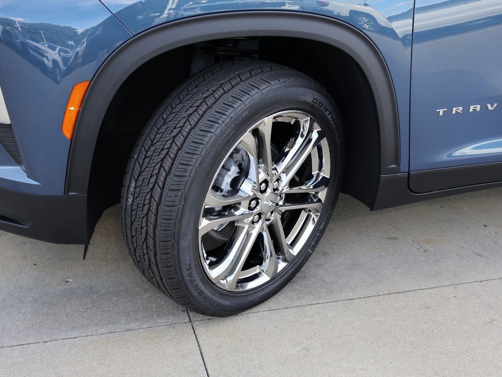 New 2026 Chevrolet Traverse LT w/ LPO, Floor Liner Package image 38